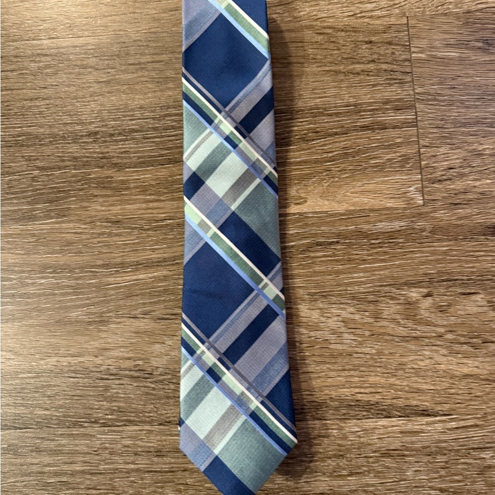 Michael Kors Navy and Gray Plaid Tie